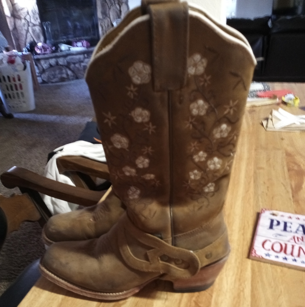 9.5 boots